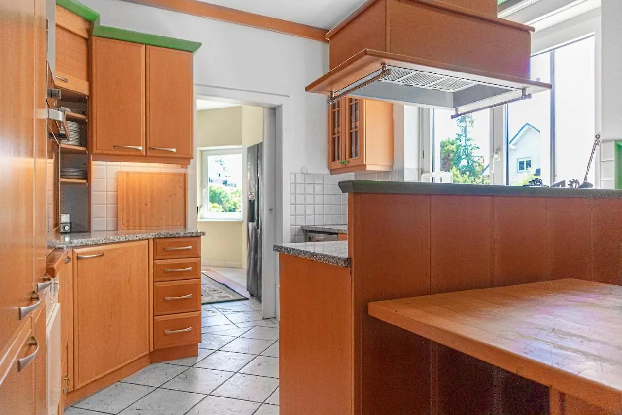 Apartament Exquisite Villa With Free Parking - Suitable For Groups Up To 18P Wiedeń Austria