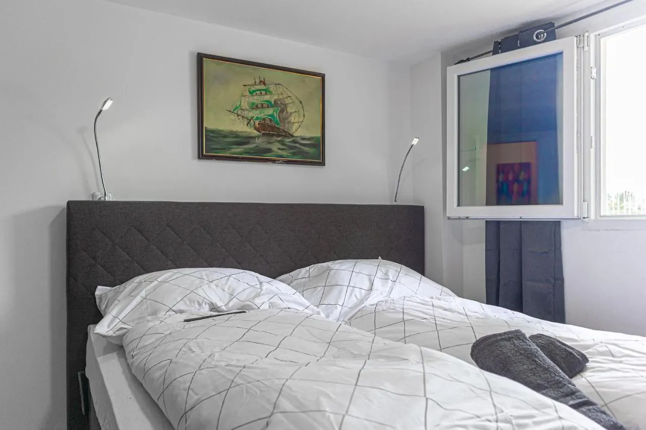 Exquisite Villa With Free Parking - Suitable For Groups Up To 18P Wiedeń 0*,
